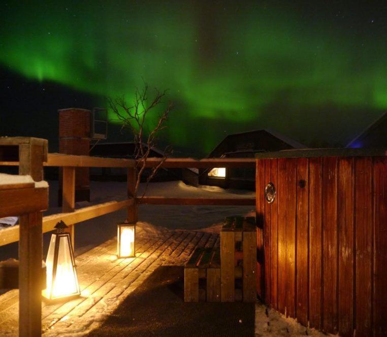 Mattarahkka Northern Light Lodge Кируна Екстериор снимка